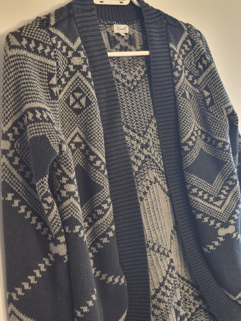 Open-Front Patterned Cardigan - Picture 3 of 3